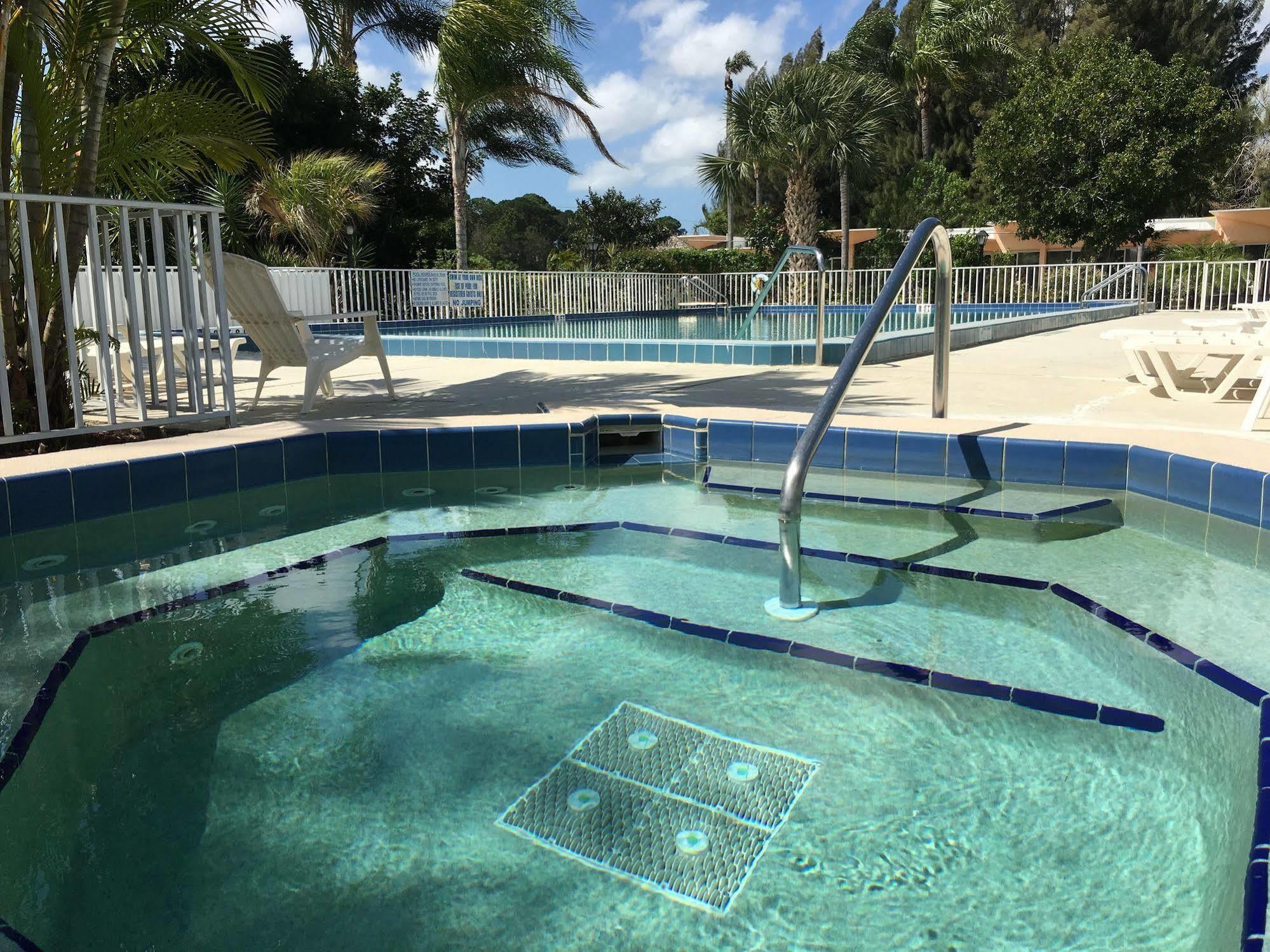Warm Mineral Springs Motel North Port Exterior foto
