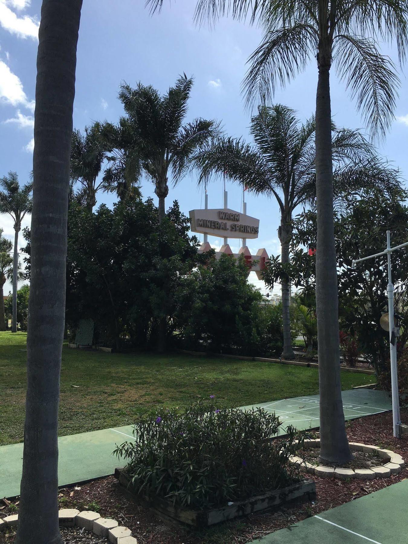 Warm Mineral Springs Motel North Port Exterior foto